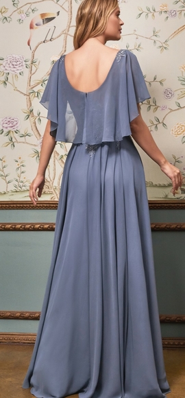 Formal dress - Picture 5 of 9